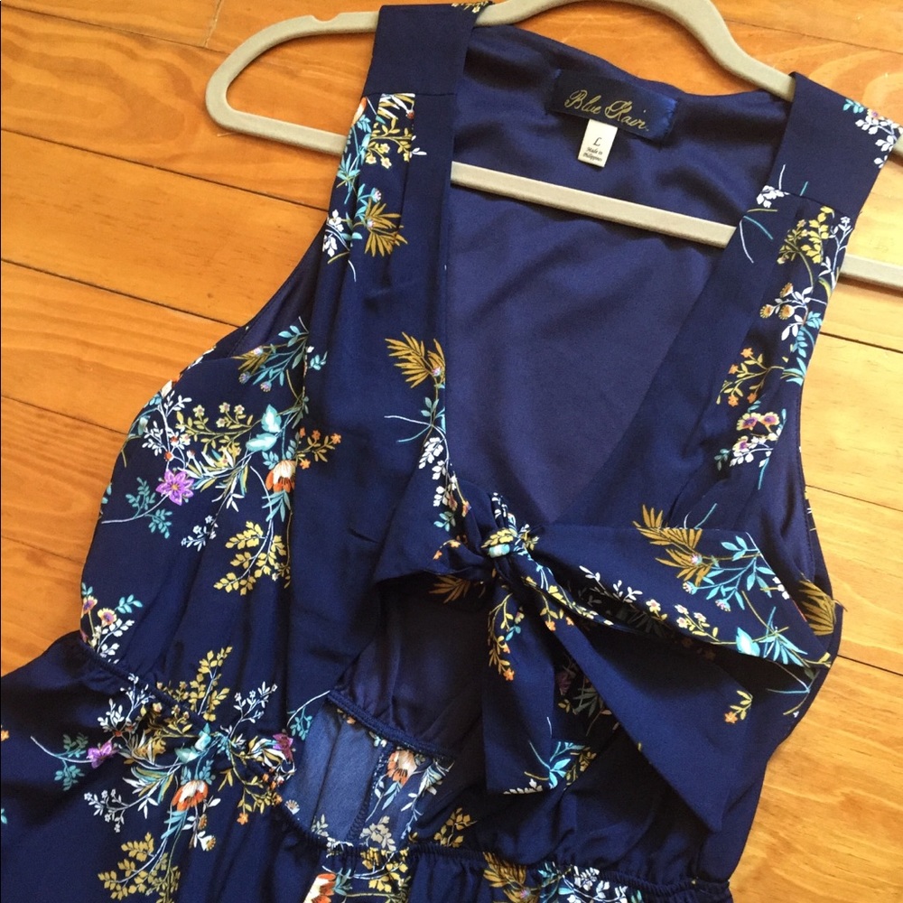 Tie front romper - Picture 3 of 4